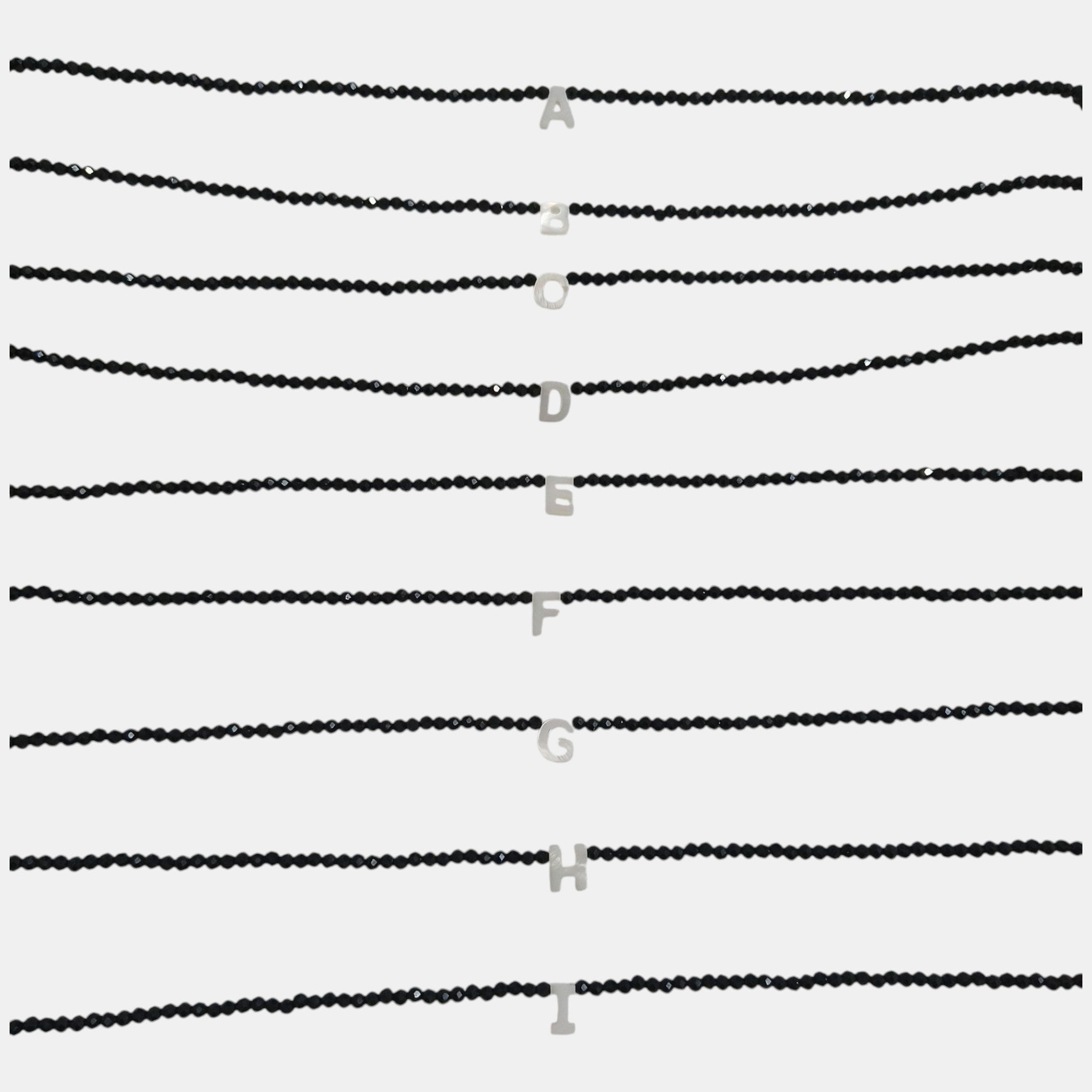 Collar con Letra