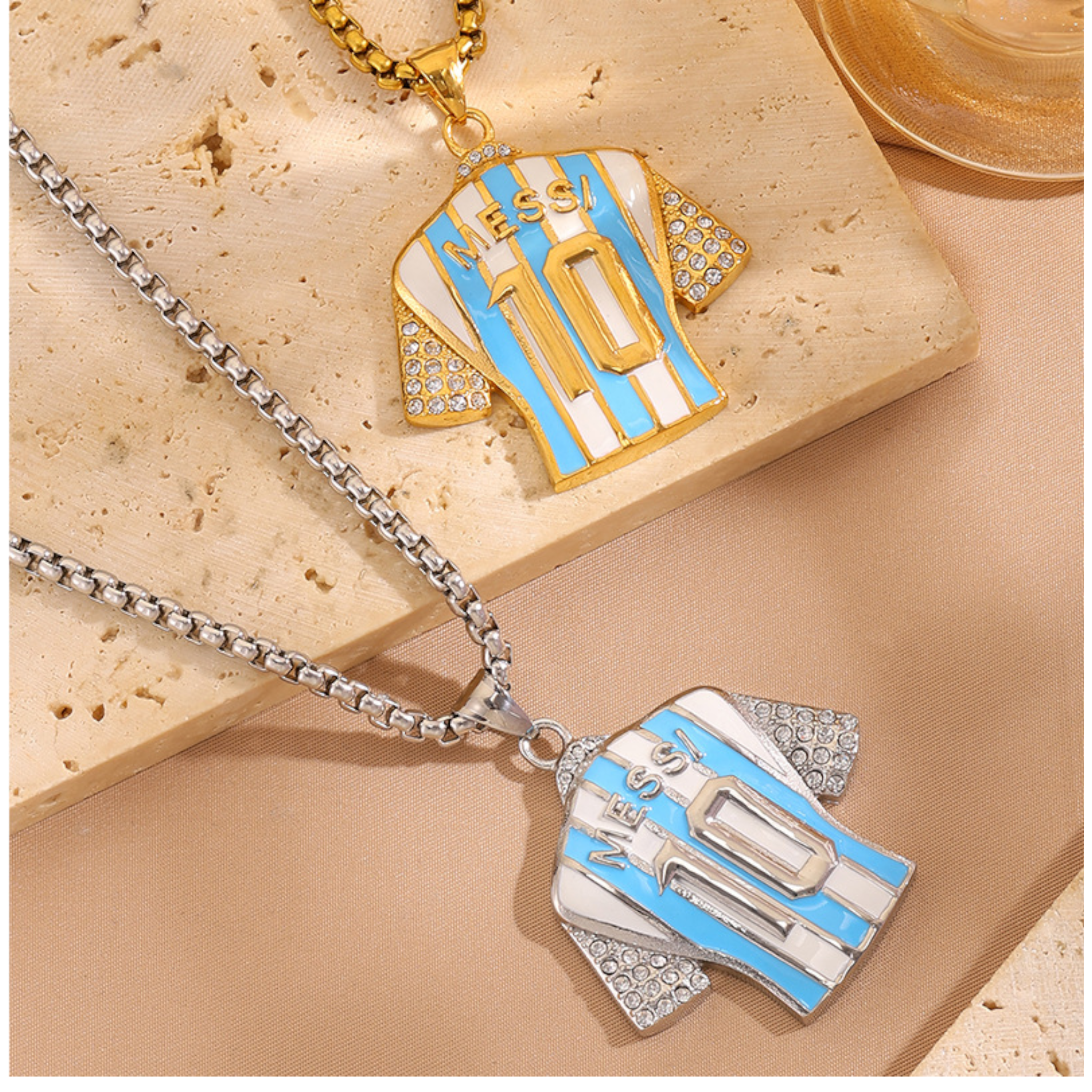Collar de Acero con Camiseta