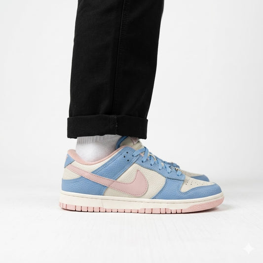 Zapatillas Nike Dunk Low Celeste con Rosa