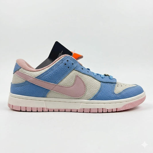 Zapatillas Nike Dunk Low Celeste con Rosa